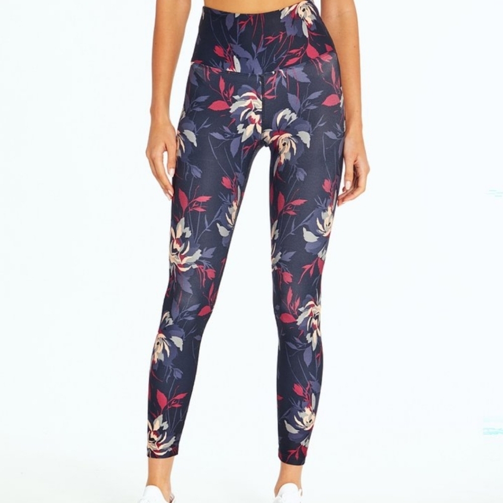 NWT Bally's Floral HighRise Tummy Control Legging - Picture 3 of 5